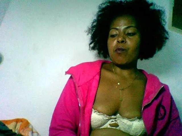 Barbie12 on BongaCams
