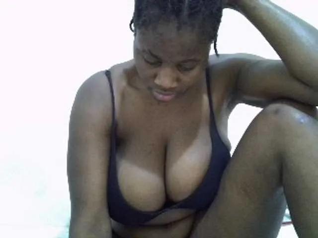 Bigboobs77 on BongaCams 