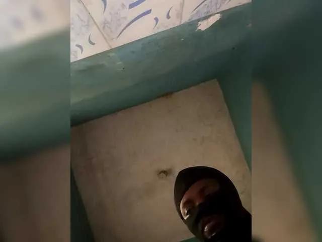 Creamyq on BongaCams