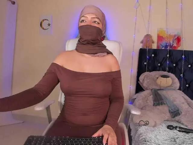 Dana-Alabi on BongaCams 