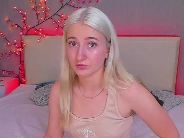 HollyTaillor on BongaCams