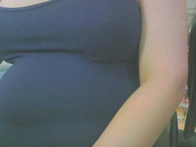 KeepmepregO on BongaCams 