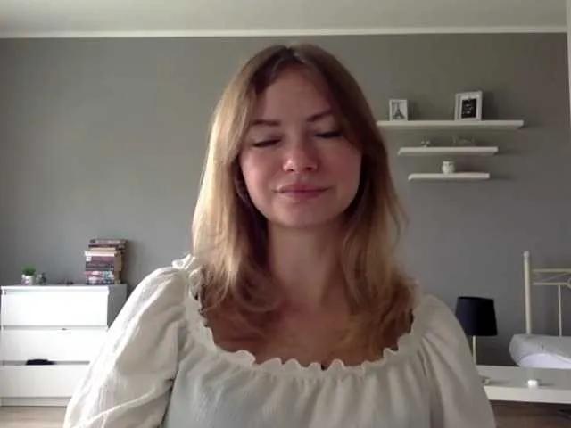 kissMillie on BongaCams 