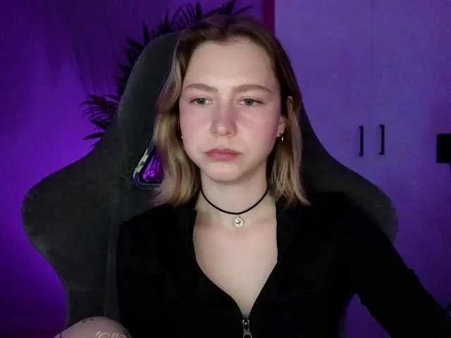 KUQOSA on BongaCams