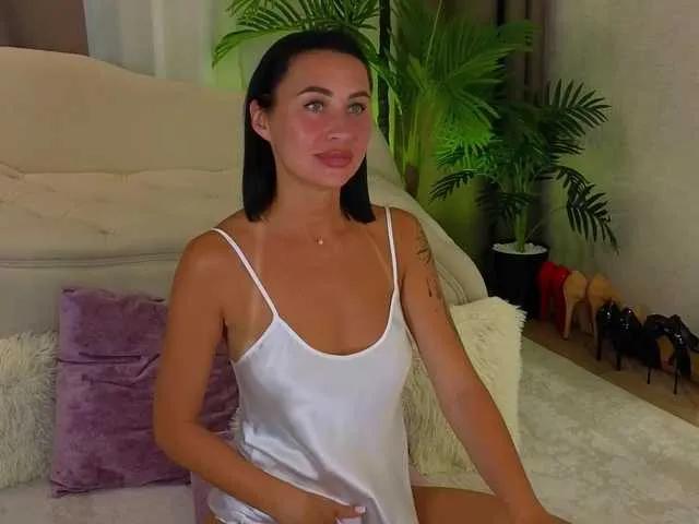 Lilu5107 on BongaCams 