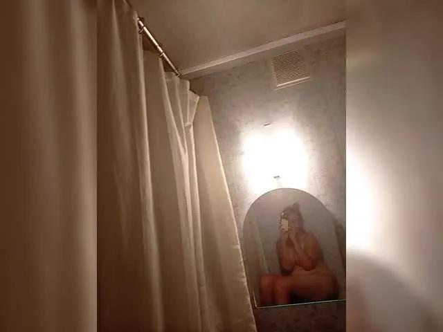 Malika25 on BongaCams
