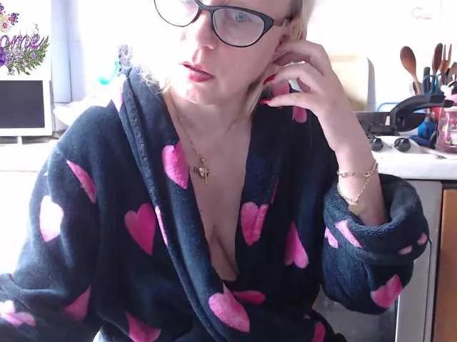 martachatte19 on BongaCams