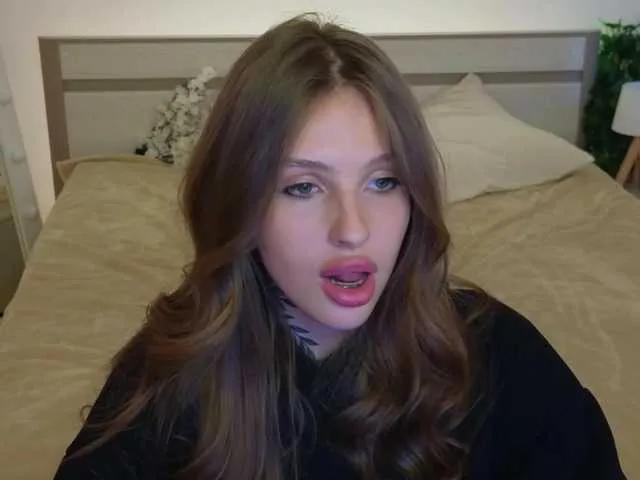 miachill on BongaCams