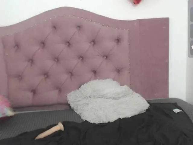 Naia69 on BongaCams