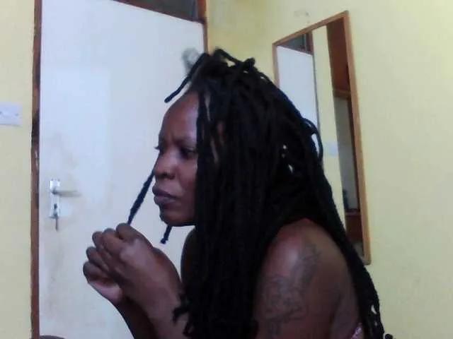 Princessmiles on BongaCams