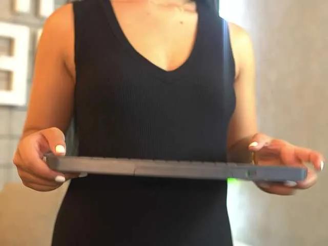 SusanWall on BongaCams