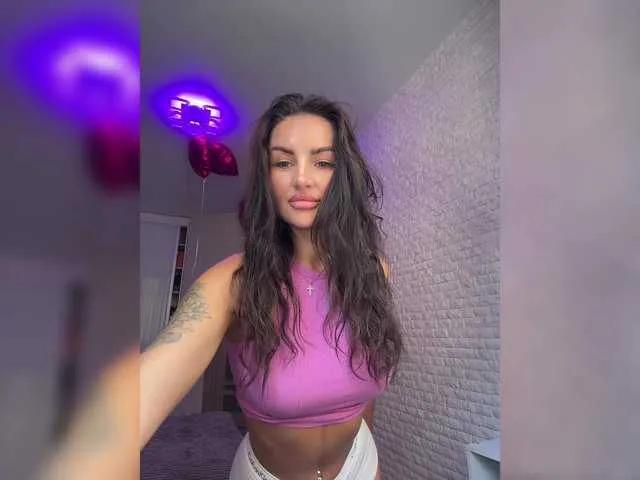 sweetkira25 on BongaCams 
