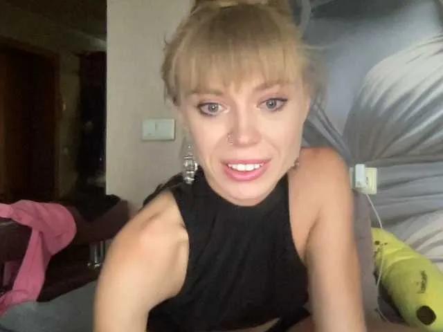 Trubaduro4ahaha on BongaCams