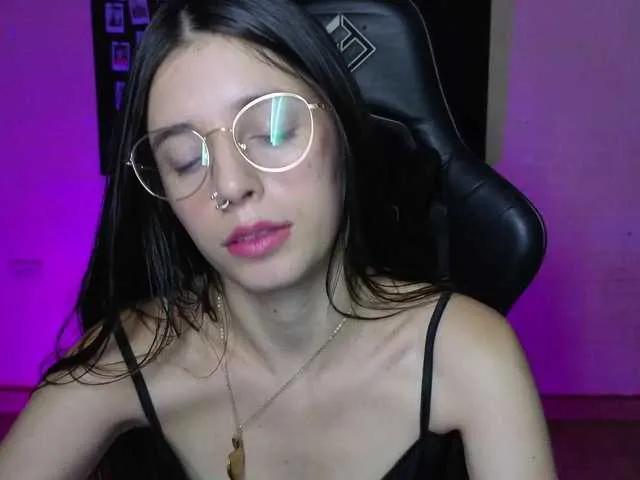 valeria-mendoza on BongaCams