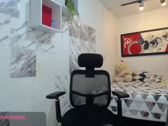 Zaya-Smith on BongaCams 