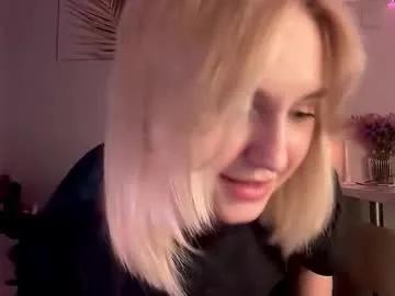 _dewpoint_ — GOAL: Take off my t-shirt [289 tokens remaining] Hi! Domi is on | Pvt is open  #tease #blonde #shy #lovense #bigass