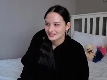 _mommy_casual_ — GOAL: good start [58 tokens remaining] NAKED IN PVT^^ #feet #18 #teen #shy #new