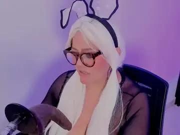 aliyahsstone —  Throat, saliva and feminine power at its highest level  #Fuckmachine #bbc #bbw #deepthroat #bigboobs #milf