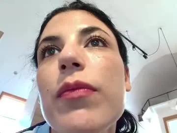 arya_44 on Chaturbate 