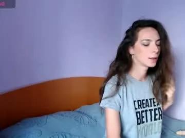 bellaqueen0701 on Chaturbate 