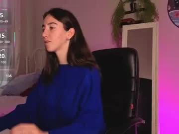 belle_via on Chaturbate 