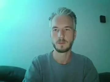 deebo1987 on Chaturbate 