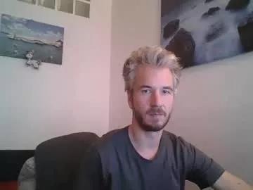 deebo1987 on Chaturbate 