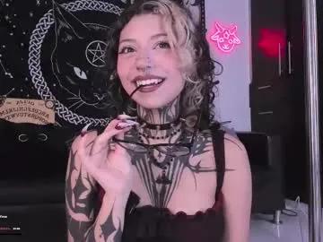 hazellwitch — sensual blowjob<3 [128 tokens left] Im back :) happy almost christmas :p #goth #saliva #feet #ahegao #squirt