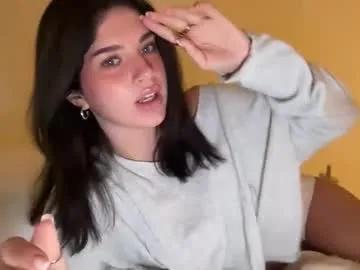 imrubyy — welcome in the weekend w me ;)) #18 #college #young