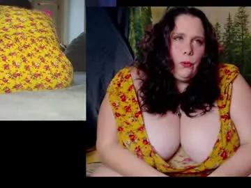 katgall327 — DISTRACT ME #bbw #bigboobs #ass #fat #chill