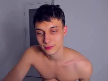 kenter_parker — flex show #uncut #young #feet #muscles #twink [81 tokens remaining]