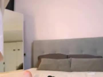 leelooyolo on Chaturbate 