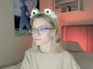 lunar_sofia — GOAL: put me in doggy with slaps  Undress me  cum show  #cosplay #glasses #petite #smalltits #skinny