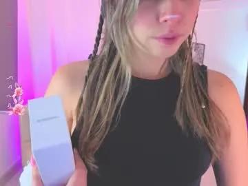 nataasha___ — GOAL: DANCE NAKED FOR YOU [200 tokens remaining] I'm alone and you too?Come with with me and let's have fun Wiwiwwiw #18 #anal #latina #lovense #teen