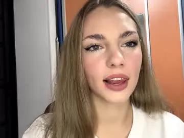 pricillahoinacki — Goal:take off my panties firs time. My name is Amelia  #new , new experience to me, hope it turns out well :3  #skinny #bigboobs #18 #shy [459 tokens remaining]