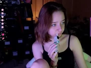 queen_kitty1818 on Chaturbate 