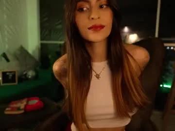 rosseyquiin — A whisper of pleasure... chill day, soft vibe, elegance that glides without haste #OhMiBod #latina #skinny #bigboobs #lovense