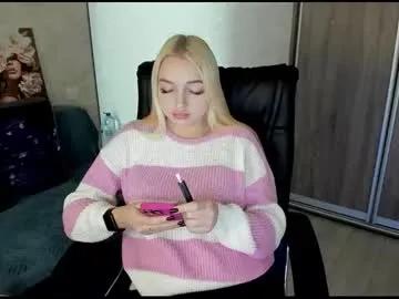 stella__cox — Welcome to the room #blonde #lovense #bigass #cute #c2c #lovense