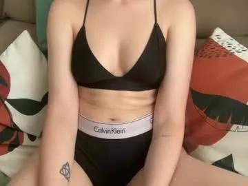 summerrrrrrrrr on Chaturbate 