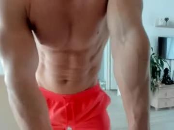 woolfiie — 30 tks flash/flex naked flexx@goal #hunk #master #alpha #muscles [286 tokens remaining]