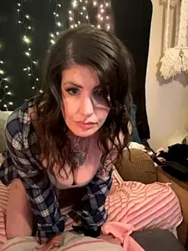 AnaisxSin on StripChat 