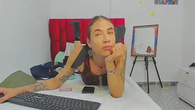 berenicelV on StripChat 