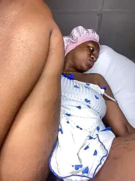 Boneca25 — Fingering pussy