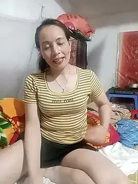 cmhh on StripChat 