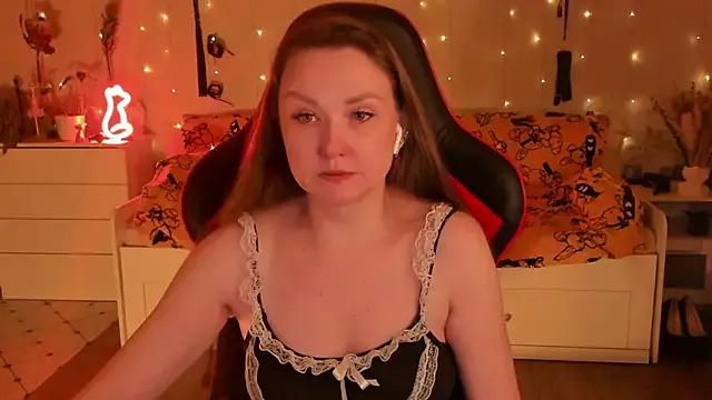 desperatehousewife__ — naked