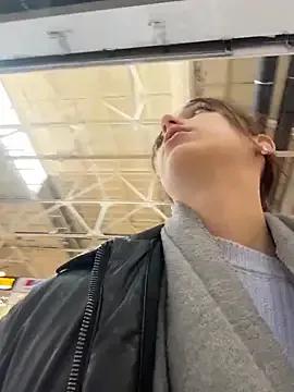 DollyTall on StripChat 