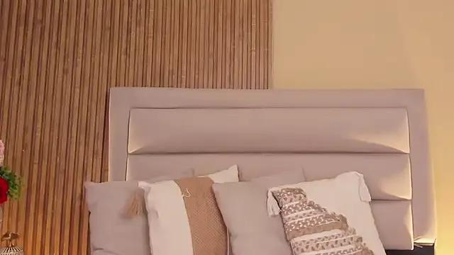 FatimaEvans — RIDE PILLOW + CONTROL TOY X 4MIN 