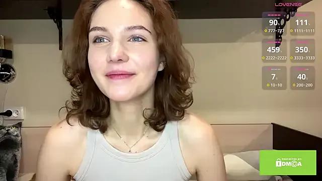 lady_linaa — do u wanna see my honey butt? :P