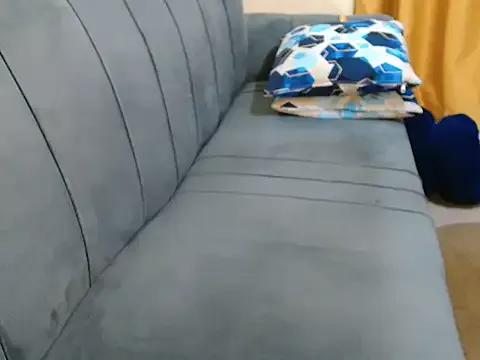 leslysexygirl on StripChat