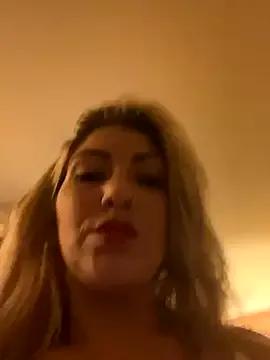 LittleMissEeve on StripChat 